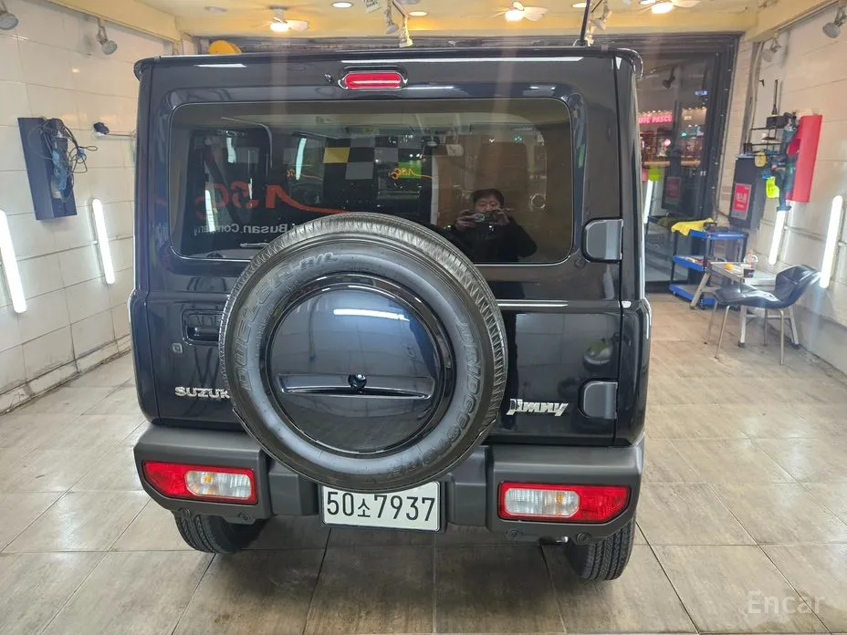 Фото 4 - Suzuki Jimny