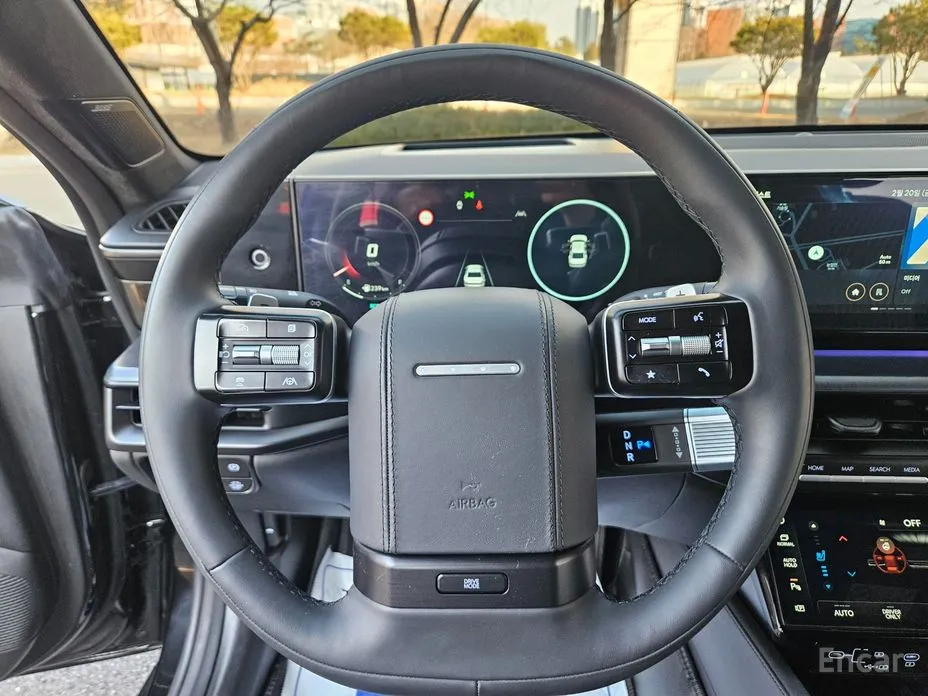 Фото 14 - Hyundai Grandeur