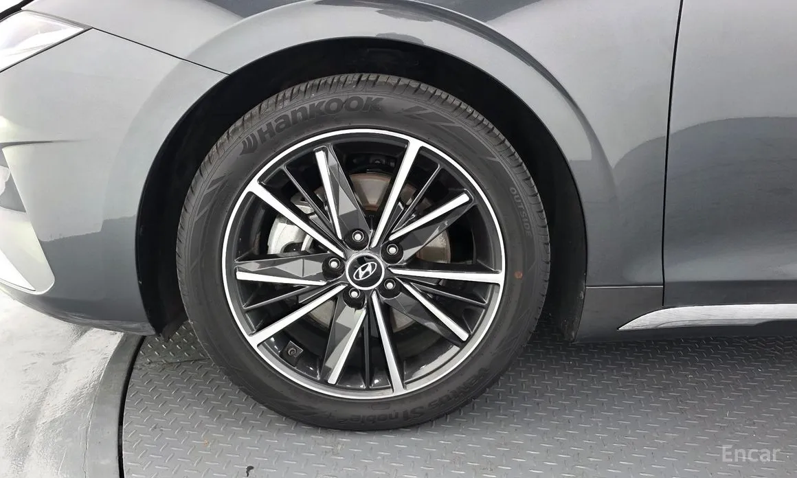 Фото 5 - Hyundai Grandeur
