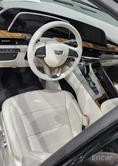 Фото 5 - Cadillac Escalade