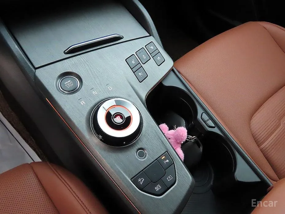 Фото 11 - Kia Sportage