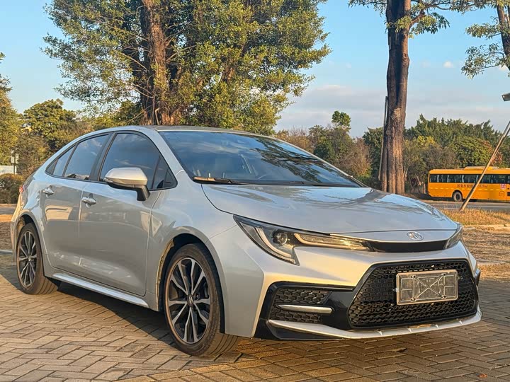 Фото 3 - Toyota Levin