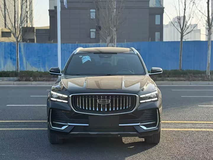 Фото 2 - Geely Monjaro