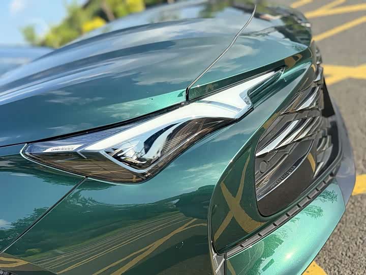 Фото 8 - MG Motor 7