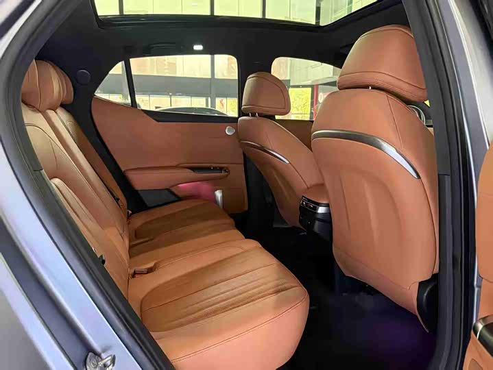 Фото 9 - Changan Qiyuan (Nevo) E07