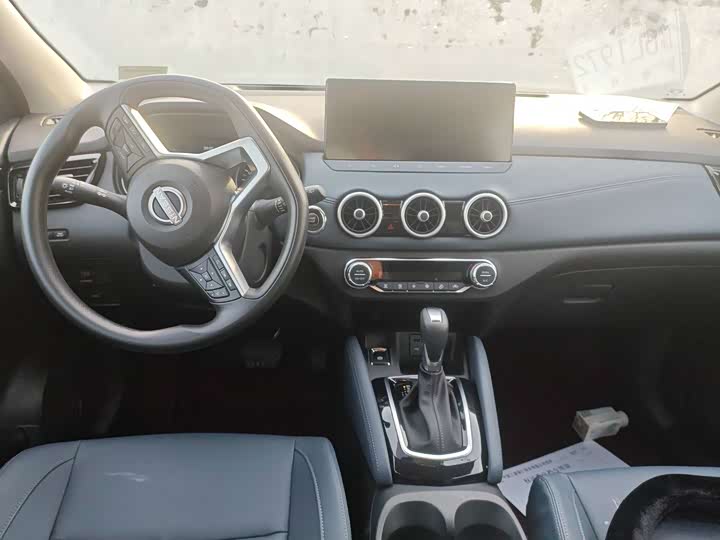 Фото 4 - Nissan Qashqai