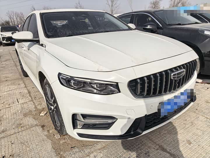 Фото 3 - Geely Preface