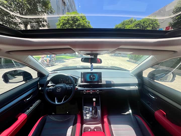 Фото 8 - Honda CR-V