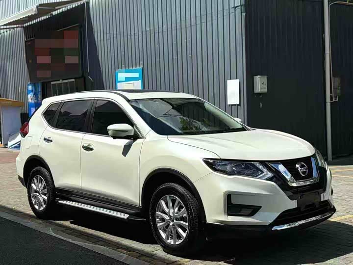 Фото 3 - Nissan X-Trail