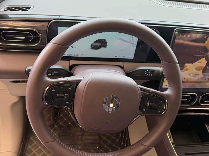 Фото 2 - Leapmotor C11