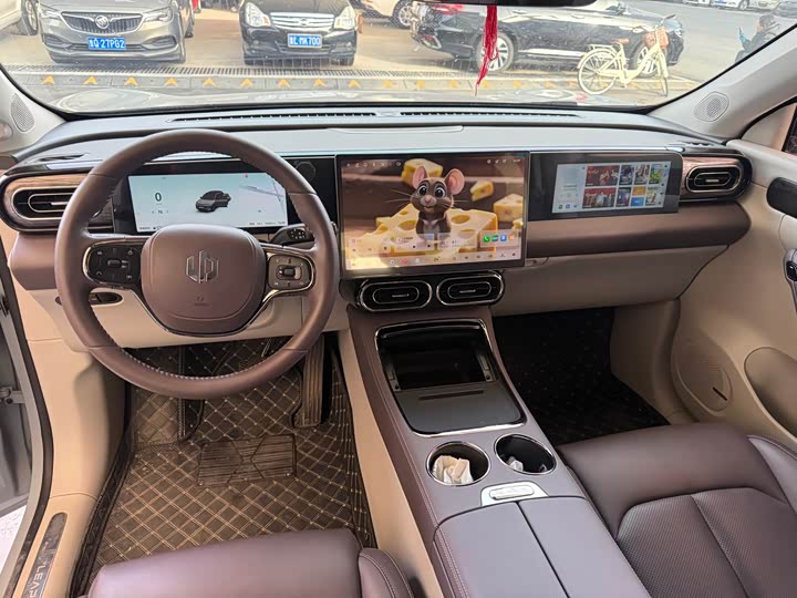 Фото 5 - Leapmotor C11