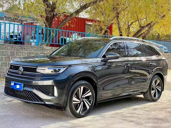 Фото 1 - Volkswagen Tavendor