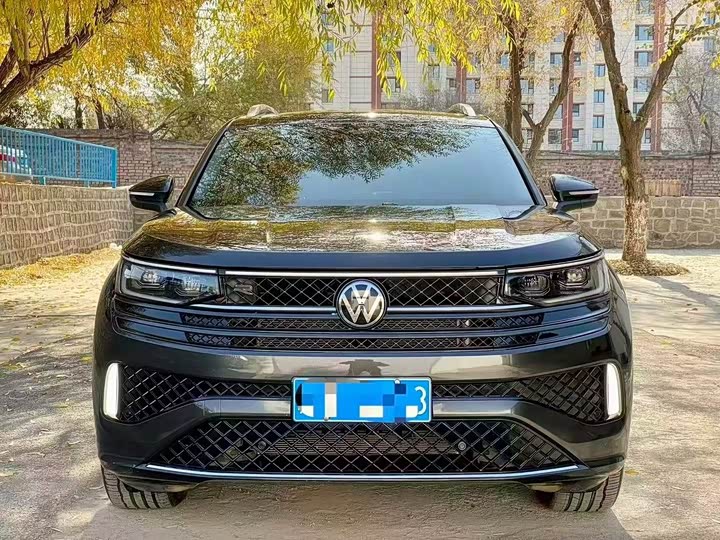 Фото 3 - Volkswagen Tavendor