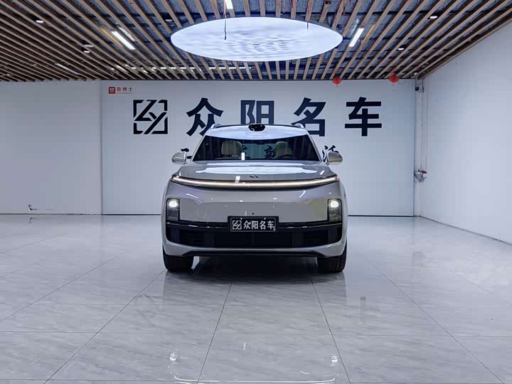 Фото 2 - LiXiang L9