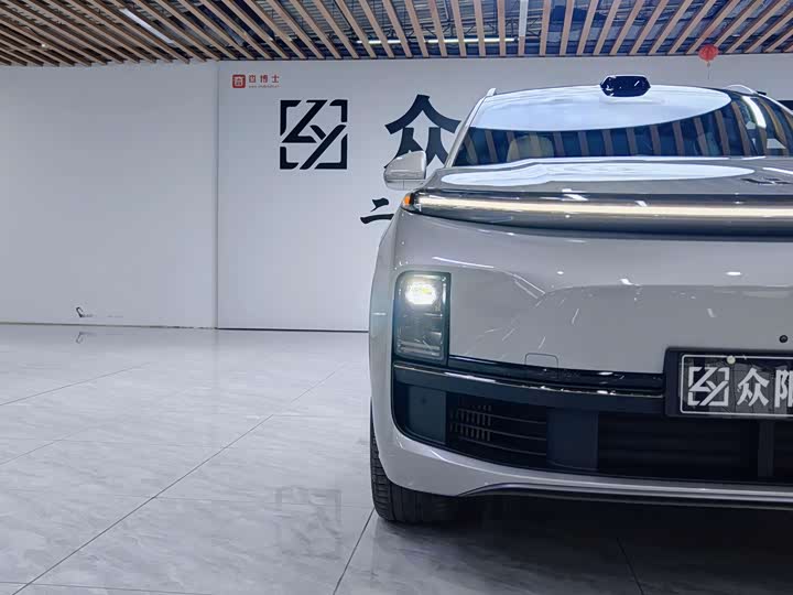 Фото 4 - LiXiang L9