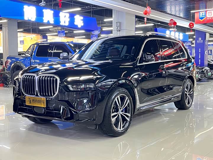 Photo 1 - BMW X7