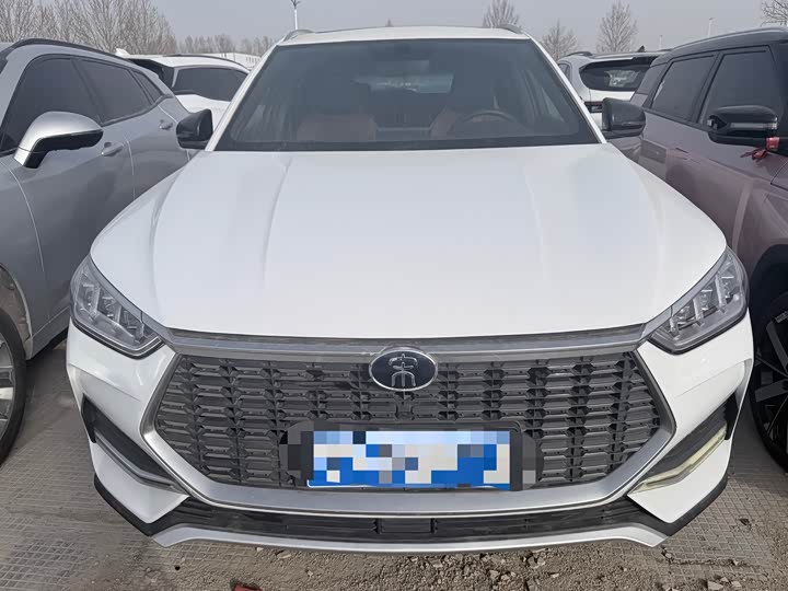 Фото 2 - BYD Song Plus