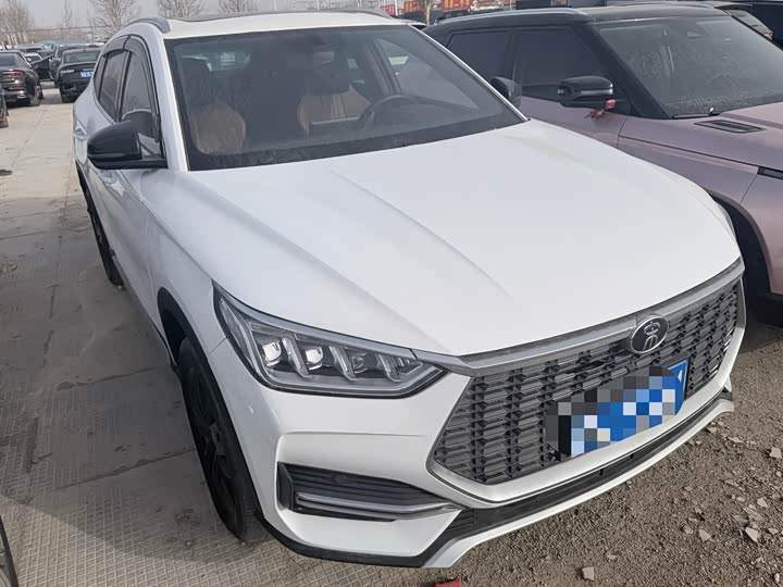 Фото 3 - BYD Song Plus