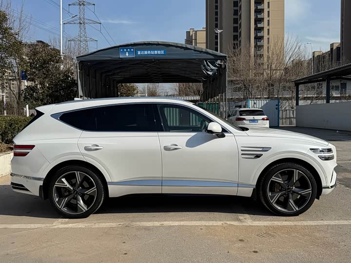 Фото 5 - Genesis GV80