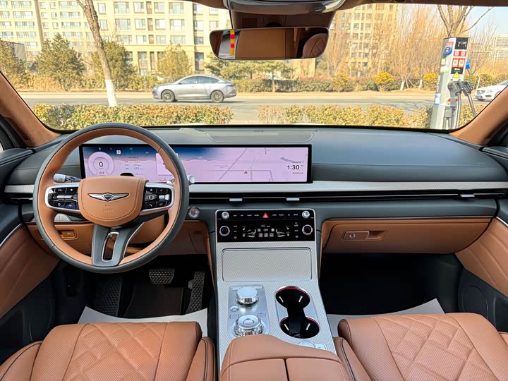 Фото 9 - Genesis GV80