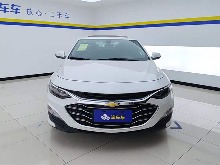 Фото 2 - Chevrolet Malibu XL