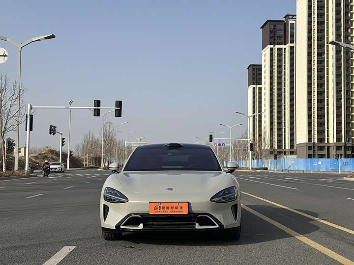 Фото 2 - Xiaomi SU7