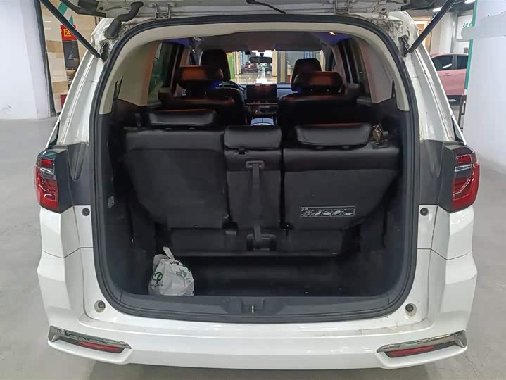 Фото 4 - Honda Odyssey