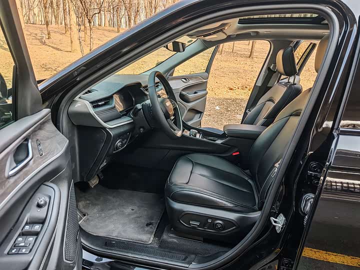 Фото 4 - Jeep Grand Cherokee Hybrid