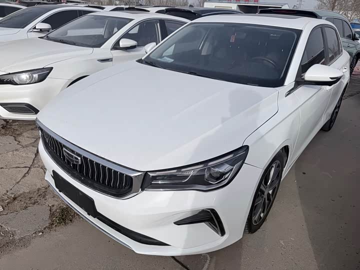 Фото 1 - Geely Emgrand