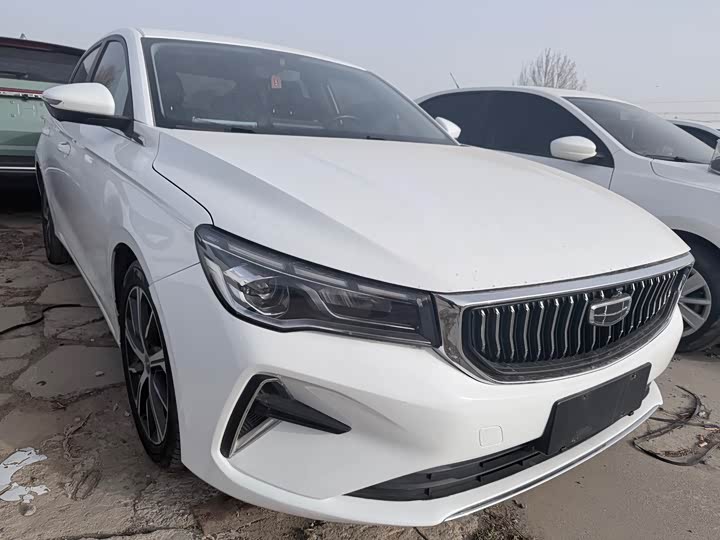 Фото 3 - Geely Emgrand