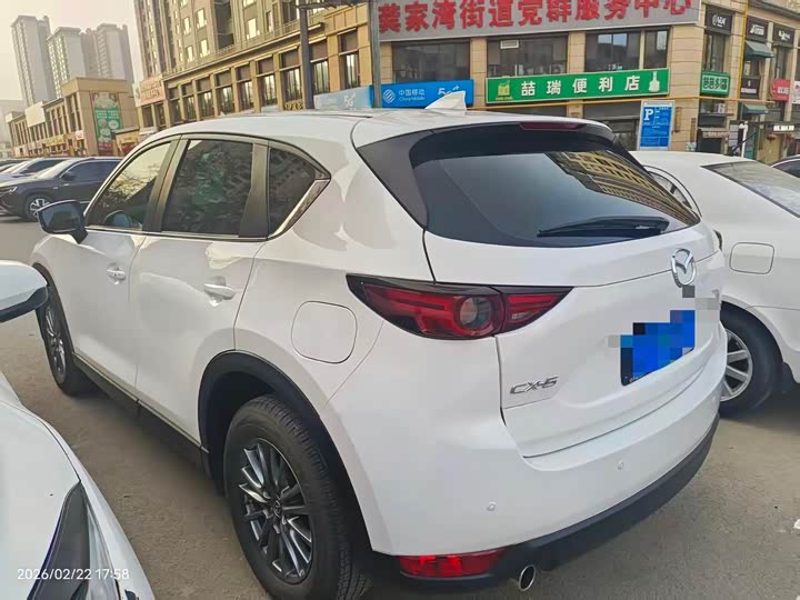 Фото 4 - Mazda CX-5