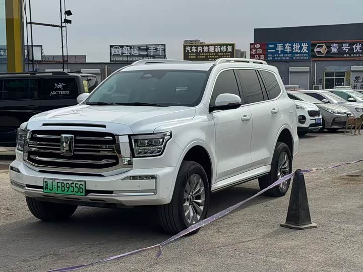 Фото 1 - Tank 500 Hybrid