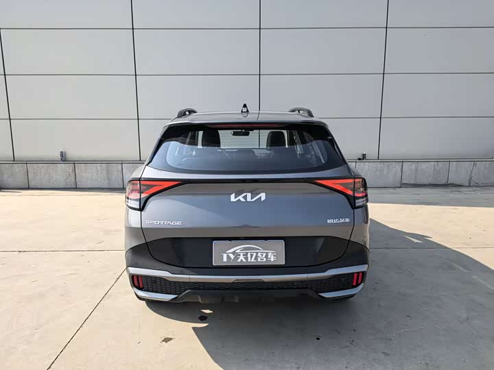 Фото 4 - Kia Sportage