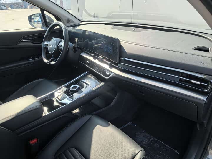 Фото 8 - Kia Sportage