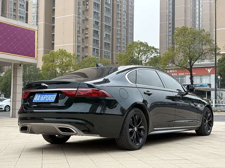 Фото 3 - Jaguar XF L