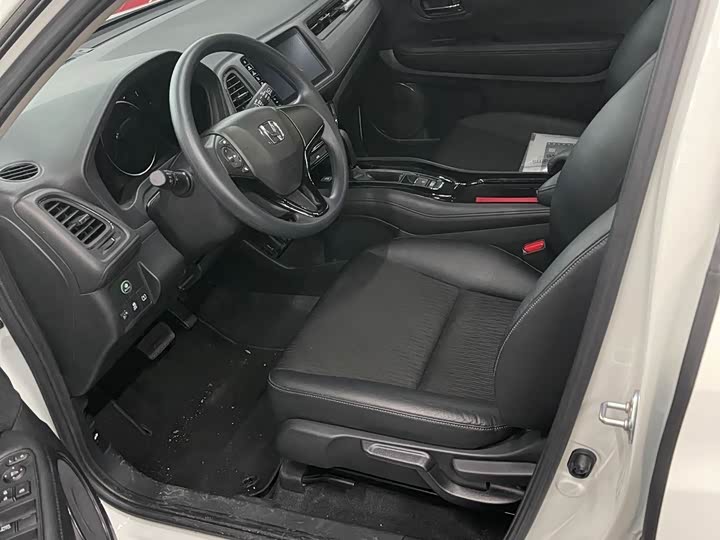 Фото 9 - Honda Vezel