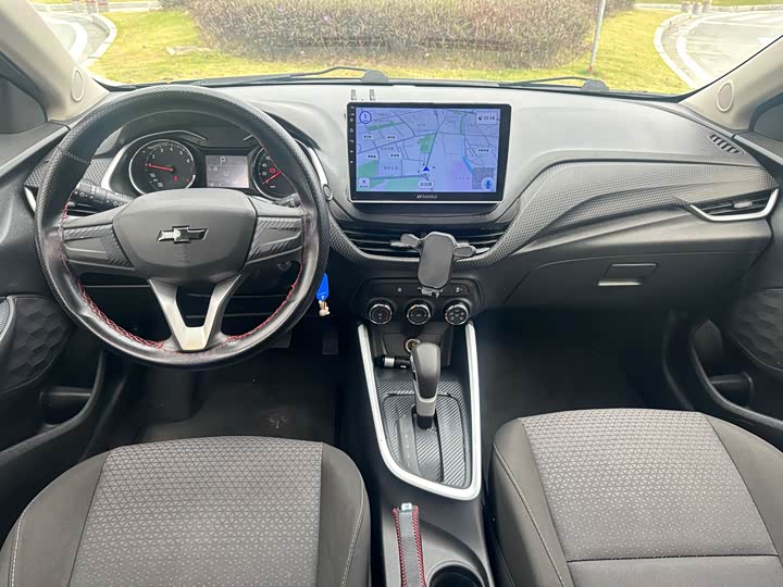 Фото 9 - Chevrolet Onix (Cavalier)