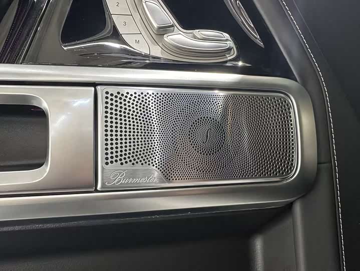 Фото 9 - Mercedes-Benz G-Class AMG