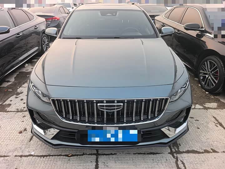 Фото 2 - Geely Preface