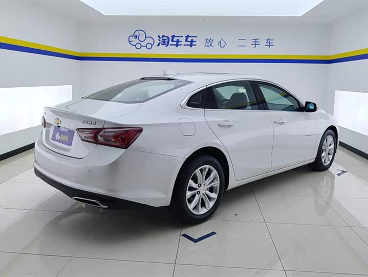 Фото 3 - Chevrolet Malibu XL