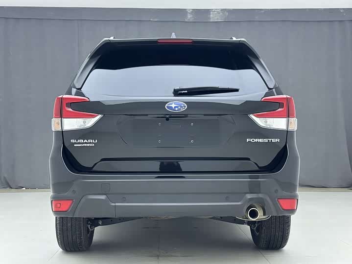 Фото 5 - Subaru Forester