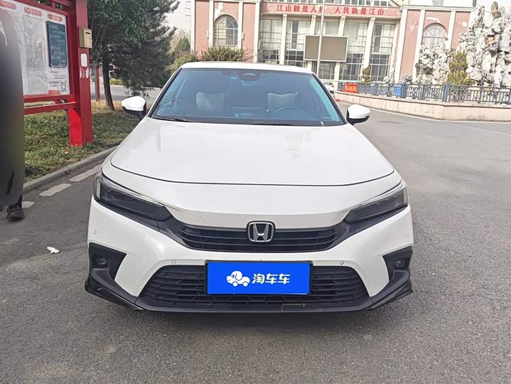 Фото 2 - Honda Civic