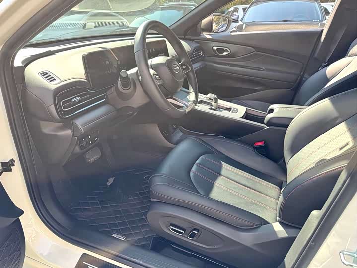 Фото 6 - GAC Trumpchi Empow R