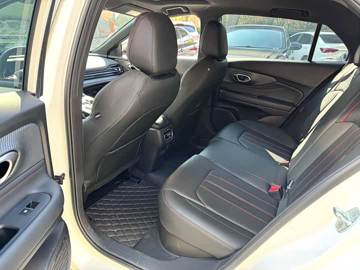 Фото 7 - GAC Trumpchi Empow R