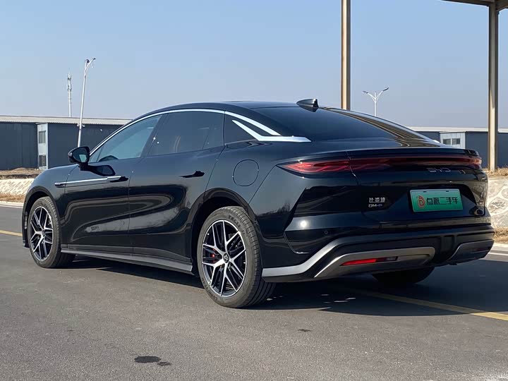 Фото 3 - BYD Han L