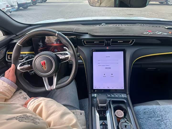 Фото 4 - Hongqi H6