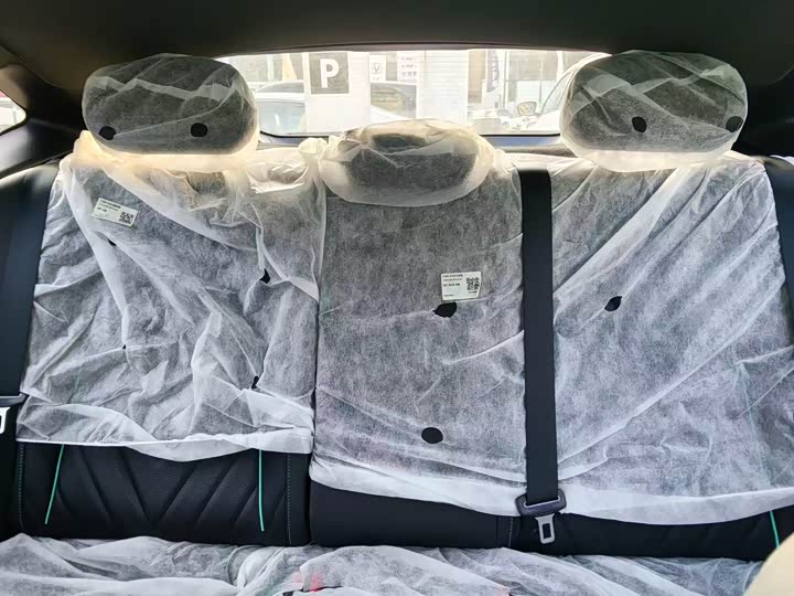 Фото 9 - Changan Deepal SL03