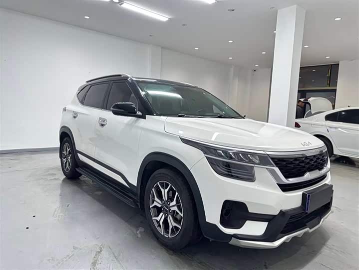 Фото 3 - Kia KX3