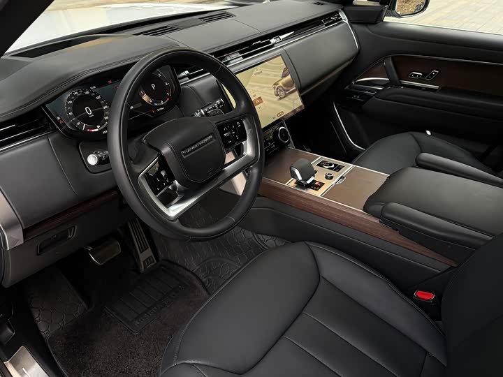 Photo 8 - Land Rover Range Rover