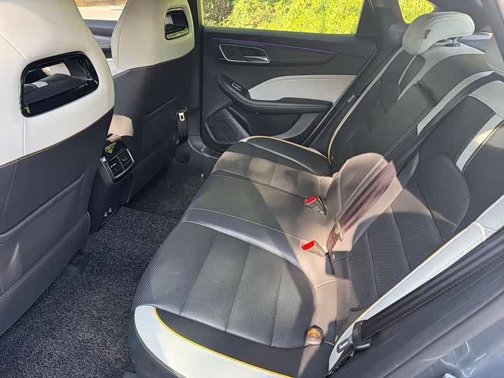 Фото 6 - MG Motor 6